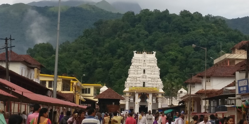 Kukke Subramanya Temple with traditional architecture set against lush hills–places to visit in puttur