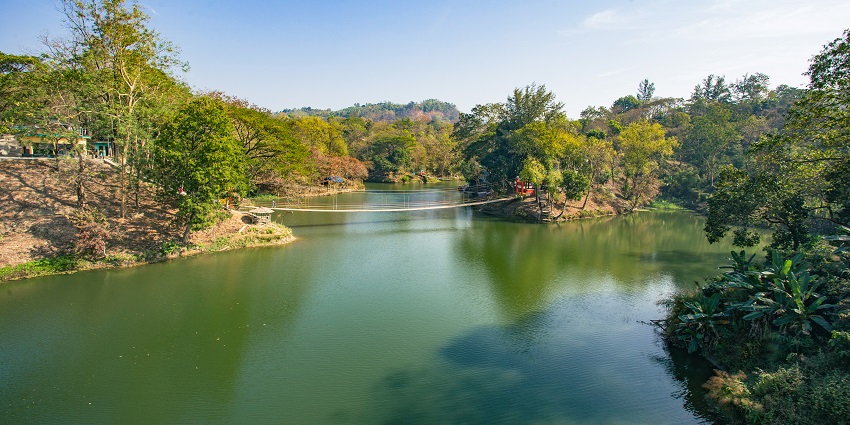 Surreal view of Lake Park - one of the best places to visit near Kharagpur, West Bengal.