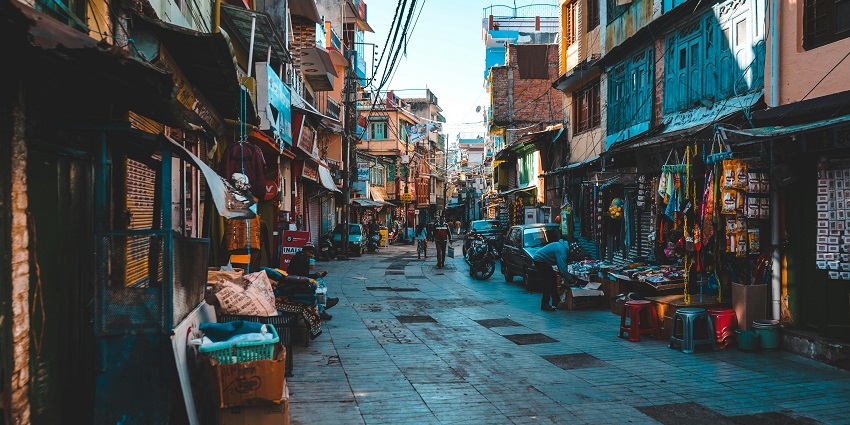 Lala Bazar is situated in the Almora district of Uttarakhand for every traveller to visit.