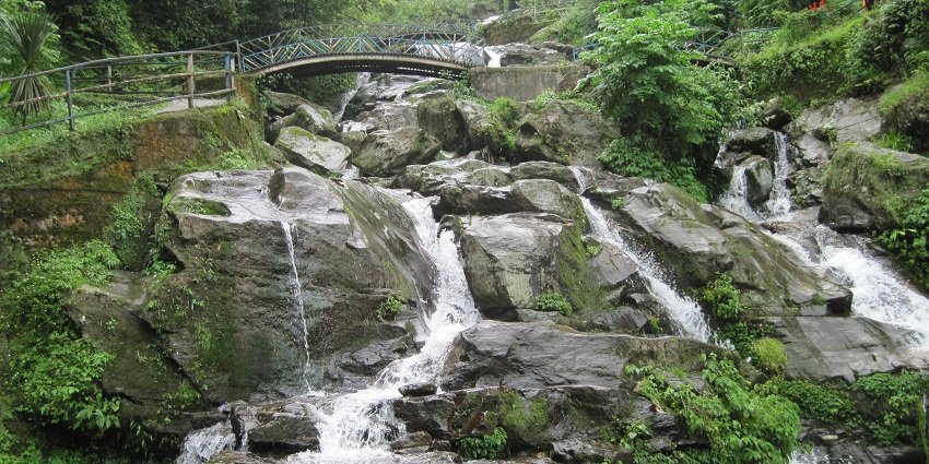 Lava and Lolegaon, a hill station and a peaceful place to visit in Dooars