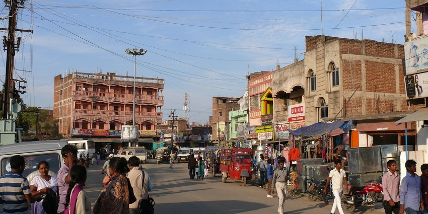 The way to fort in Gumla District.