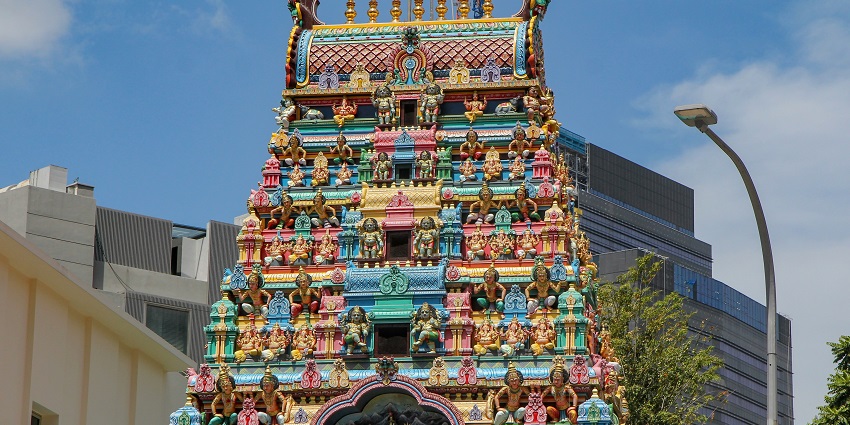 Close up on the vibrant and detailed carvings on the Tiruvottiyur temple top
Viewers of this file can see comments and suggestions