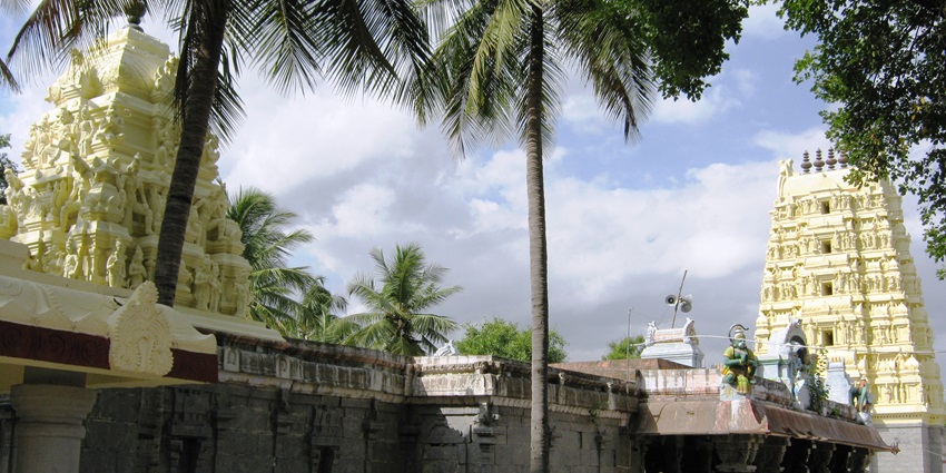 The sacred Kothandaramaswamy Temple is located in the village of Vaduvur, Tamil Nadu.