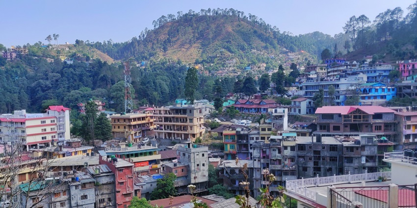 A glimpse of Bhowali City and the temple, dedicated to Golu Devta, an accessible location.