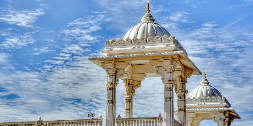 One of the very famous temples in Kanyakumari with astounding architectural features