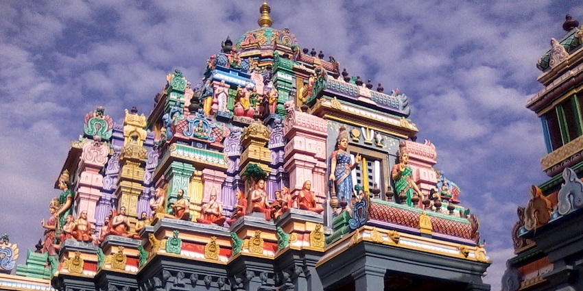 Madurai Pandi Muneeswaran Temple is one of the famous Buddha temples in Chennai.