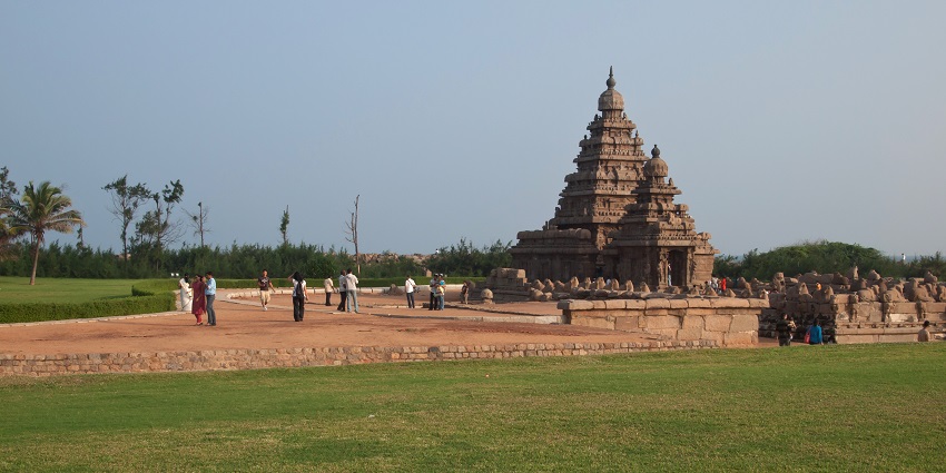 A view of the Shore Temple at Mahabalipuram, one of the finest places for a Tamil Nadu trip.