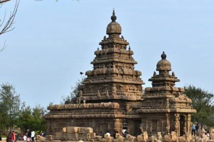 The spectacular Mahabalipuram Temple complex with its old rock-cut architecture. Viewers of this file can see comments and suggestions