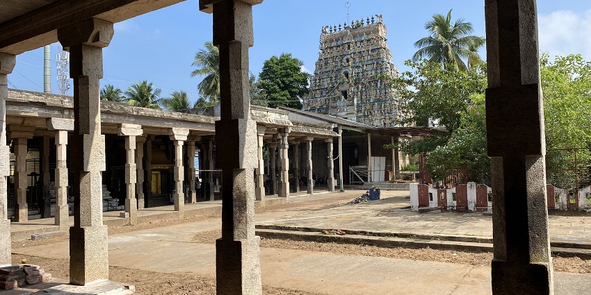 Mahalingeswarar Temple with its grand gopuram a temple near Konerirajapuram temple.