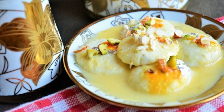 Lord Krishan’s favourite sweet item is makhan mishri which is also the popular sweet in Mathura