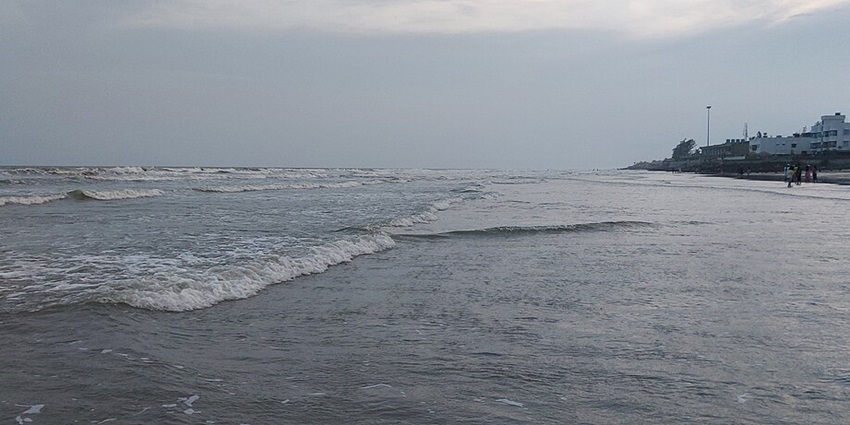 A beautiful beach located in Mandarmani, an Offbeat place near Digha.