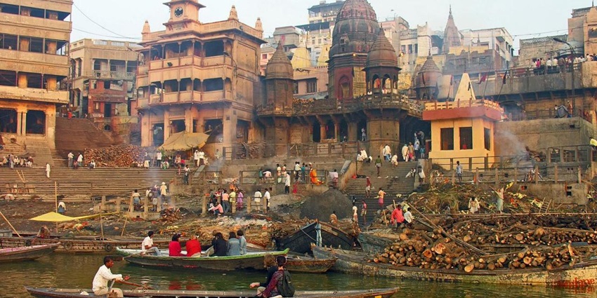 A picture of Manikarnika Ghat, a cremation site - among the places to visit near Varanasi.