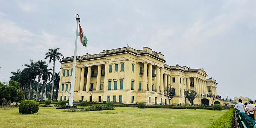 Murshidabad is a historical destination and an offbeat place near Kolkata