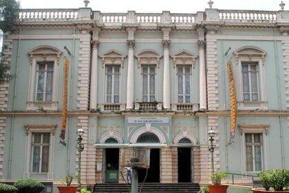 Facade of Dr. Bhau Daji Lad Museum in Mumbai, showcasing intricate architectural details.