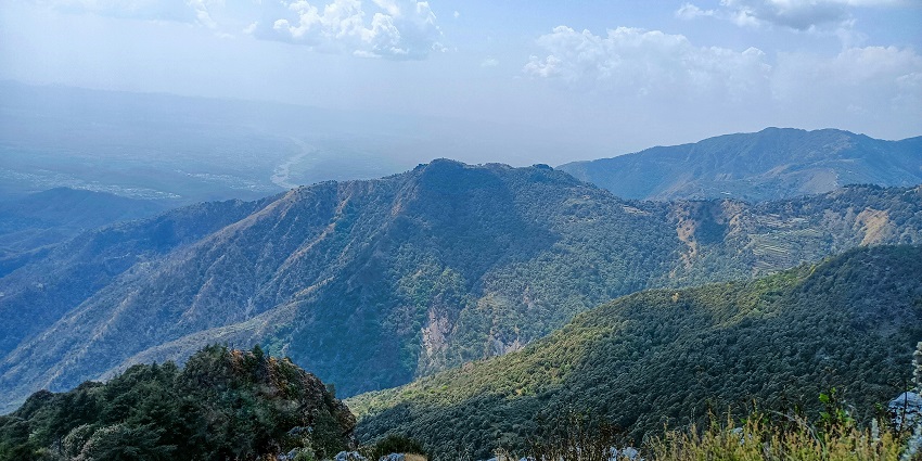 Mussoorie, among the top places to visit in Uttarakhand in January, featuring scenic views