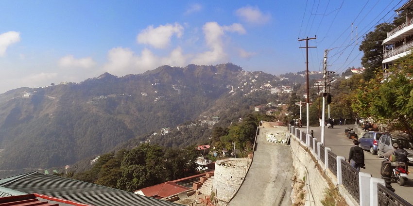 Image of a view of Mussoorie from Mall Road, featuring tourist attractions near Dehradun.