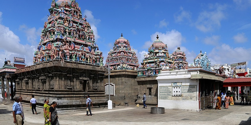 A colourful view of the Kapaleeshwarar Temple in Chennai showcasing its intricate design.