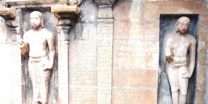 Exterior view of Nageswaran Temple, one of the finest places for a Kumbakonam trip.