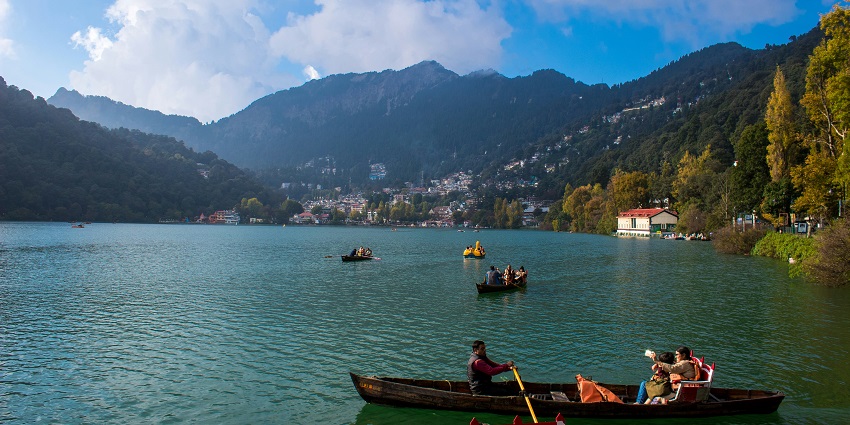A view of Nani Lake and the stunning mountains - one of the hill stations near Jim Corbett.