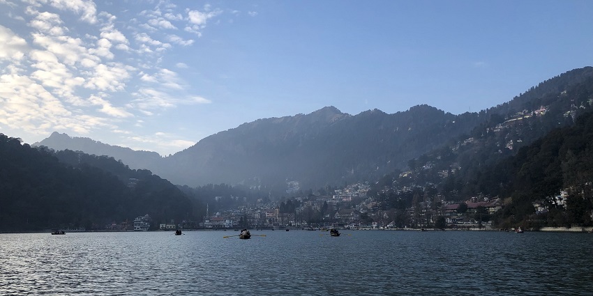 A picture of Nainital's serene lake, one of the best places to visit near Moradabad.