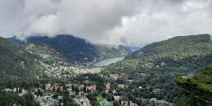 The best places to visit in Uttarakhand in December include Nainital offering a picturesque view