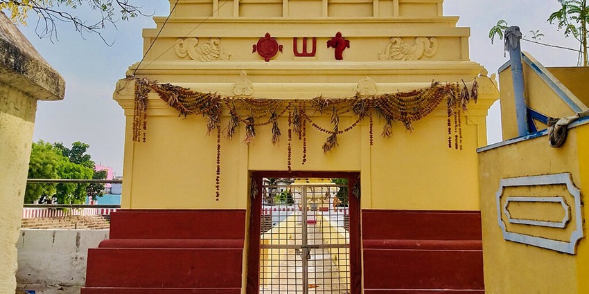 Lakshmi Narasimha Swamy Temple in Dharmapuri, a popular place near Tiruvannamalai.