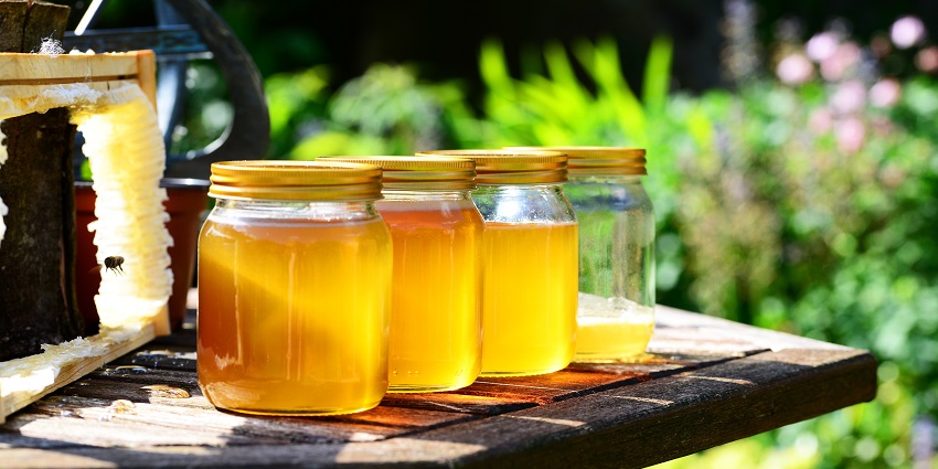 Local honey sourced from nearby hives, rich in flavour.