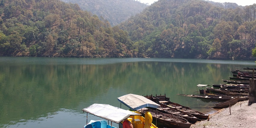Visit Naukuchiatal for a serene view near Nandhaur wildlife sanctuary.