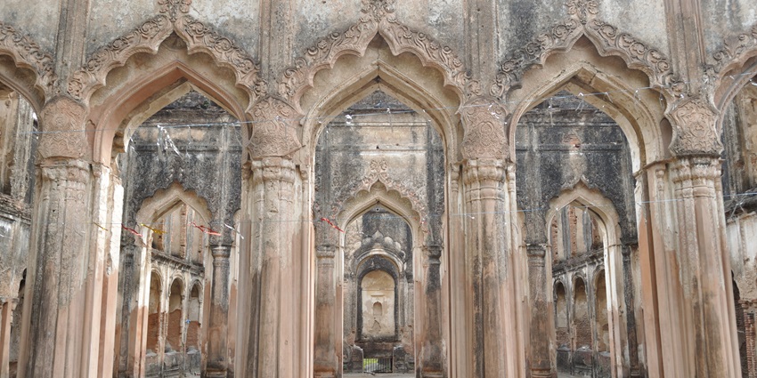 This is the ruins of a roofless Imambara inside the British Residency, Lucknow