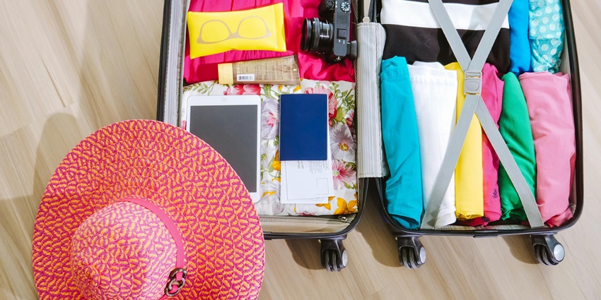 When shopping in Rameshwaram, inspect items and carry cash.