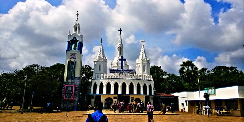 An image of the Velankanni Church, a highlight among Velankanni tourist places.