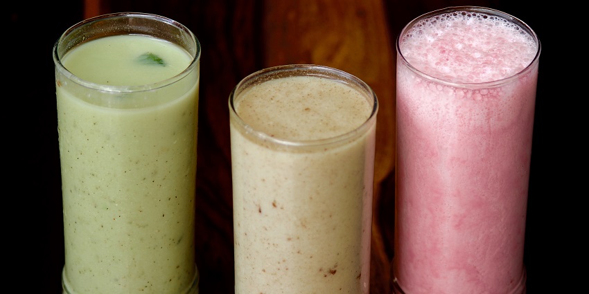 Pahalwan Ji Ka Special Mattha is a preferred street food in Kanpur during summer.