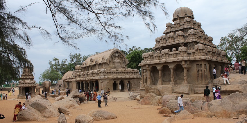 An image of Pancha Rathas’ temples, one of the best tourist attractions in Mahabalipuram.