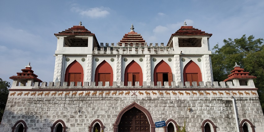 Explore the region’s rich heritage at historical Panchalankurichi Fort, Thiruchendur.