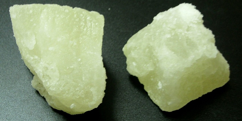 One of the most popular sweets in Agra city is the crystal-clear panchhi petha