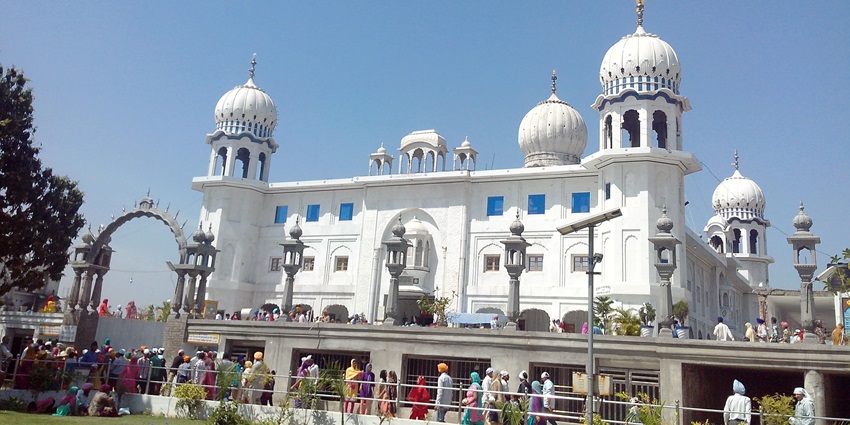 Gurudwara Panjokhra Sahib, Haryana. Pertaining to 8th Sikh Guru Shri Har Krishan Ji–places to visit in ambala