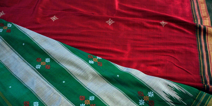Pankhuri Silks is one of the most popular places for saree shopping in Varanasi.