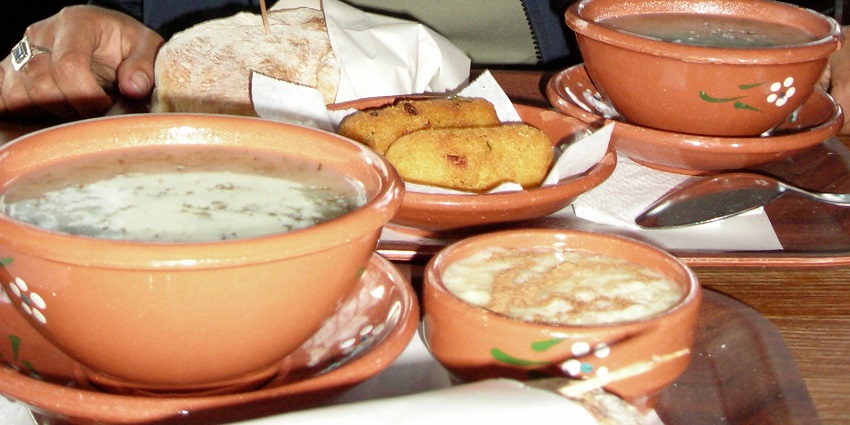 Pao com Chouriço is one of the best foods in Panjim for every traveller to try.