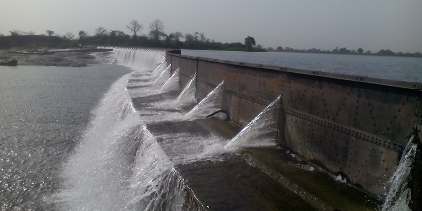 An image of Parichha Dam, offering scenic views and recreational activities.