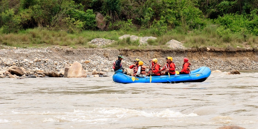 Exciting outdoor activities for thrill-seekers in Jim Corbett National Park.