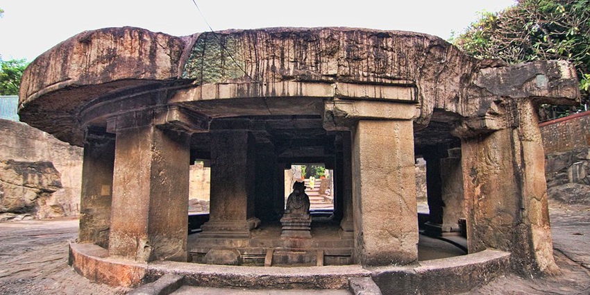 Pataleshwar Cave Temple
is a must visit place near Chapekar Museum