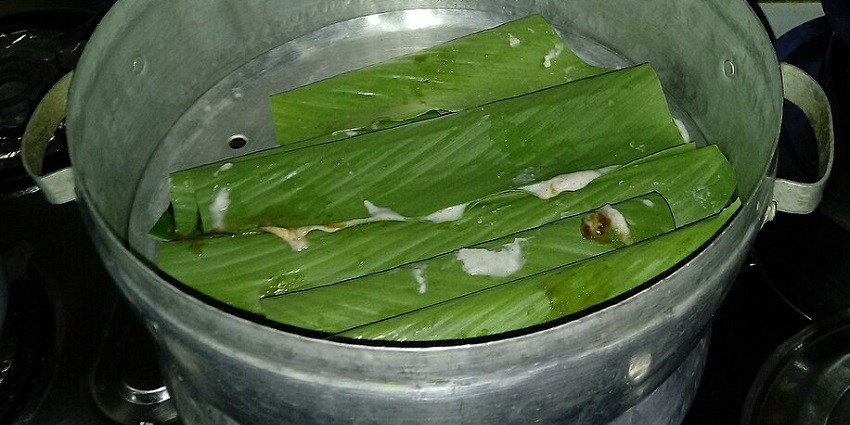 Patoleo is one of the best foods in Panjim for every traveller to taste and enjoy.