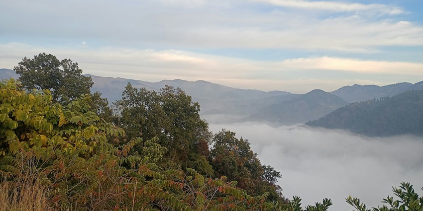 Pauri Garhwal is a town which offers an incredible view of the rest house in the sky.