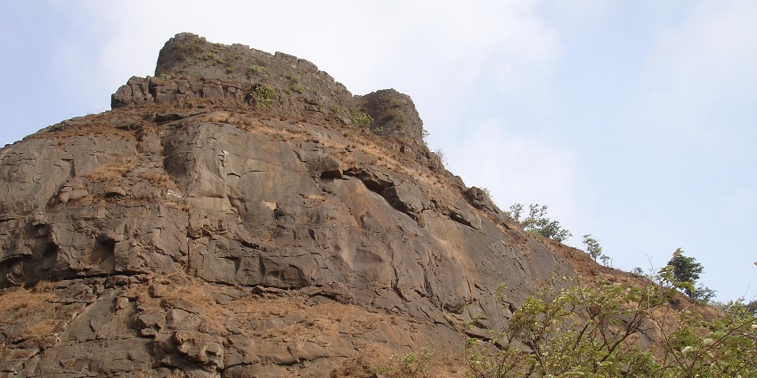 Peb Fort, a thrilling trekking destination with hilltop views near Mrugagad fort.