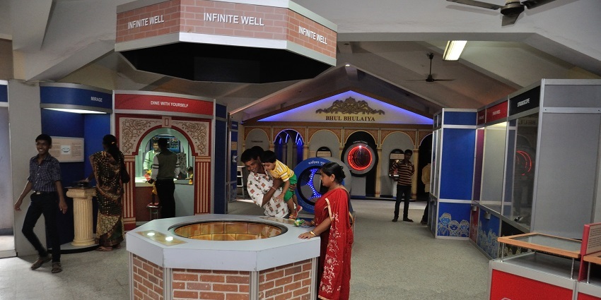 Image of a sceinece center - Interactive science centre featuring educational exhibits for all ages