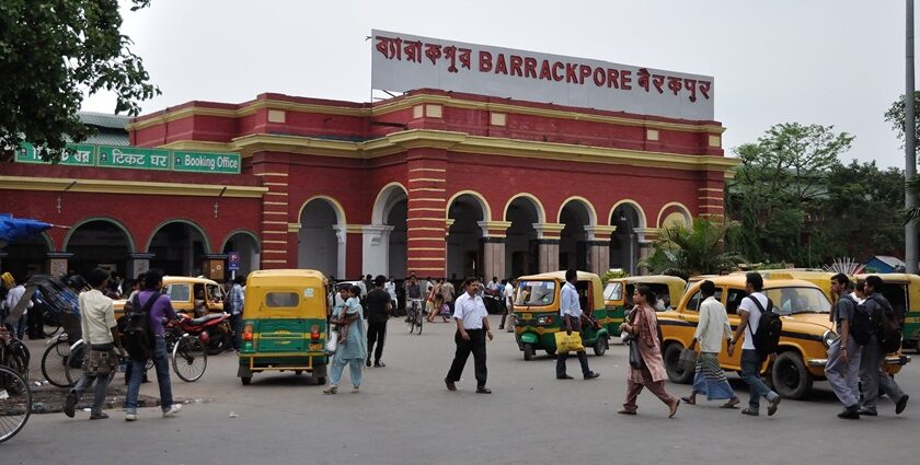 Image of Barrackpore Railway Station - a guide to the Top 10 places to visit in Barrackpore