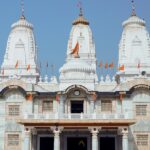 Offer prayers at the sacred Gorakhpur temple which is one of the pilgirmage sites.