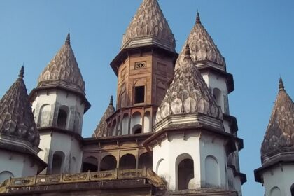 View of Hangseshwari Temple, one of the popular places to visit in Hooghly