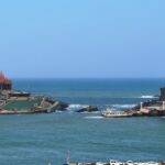 View of beach among the many famous places to visit in Kanyakumari for tourists.