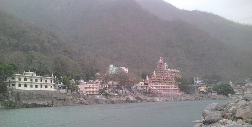 Places to visit in Rishikesh offer spiritual attractions and adventure activities along the Ganges.